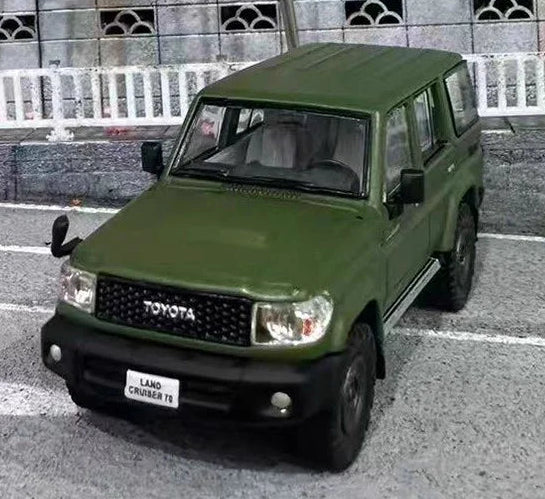1:64 Scale Toyota Landcruiser 78 Diecast 4WD