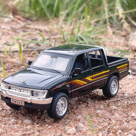 1:32 Scale Toyota Hilux Diecast 4WD