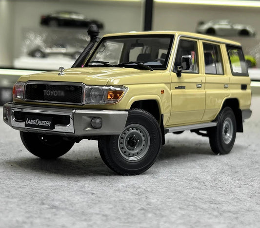 1:18 Scale Land Cruiser 76 Diecast 4WD